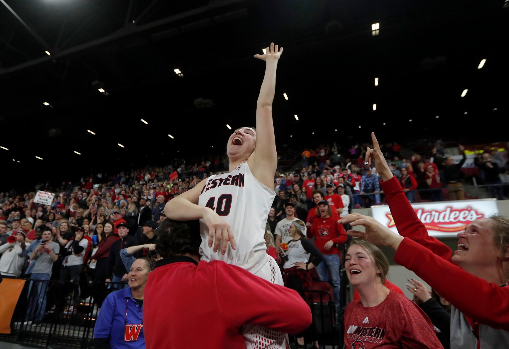 Montana Western takes on Oklahoma City in NAIA Championship